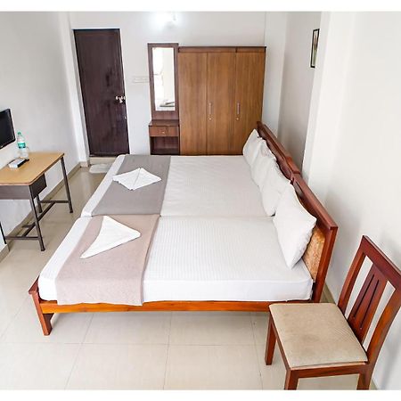 הוילה Kochi Kay Kay Residency מראה חיצוני תמונה