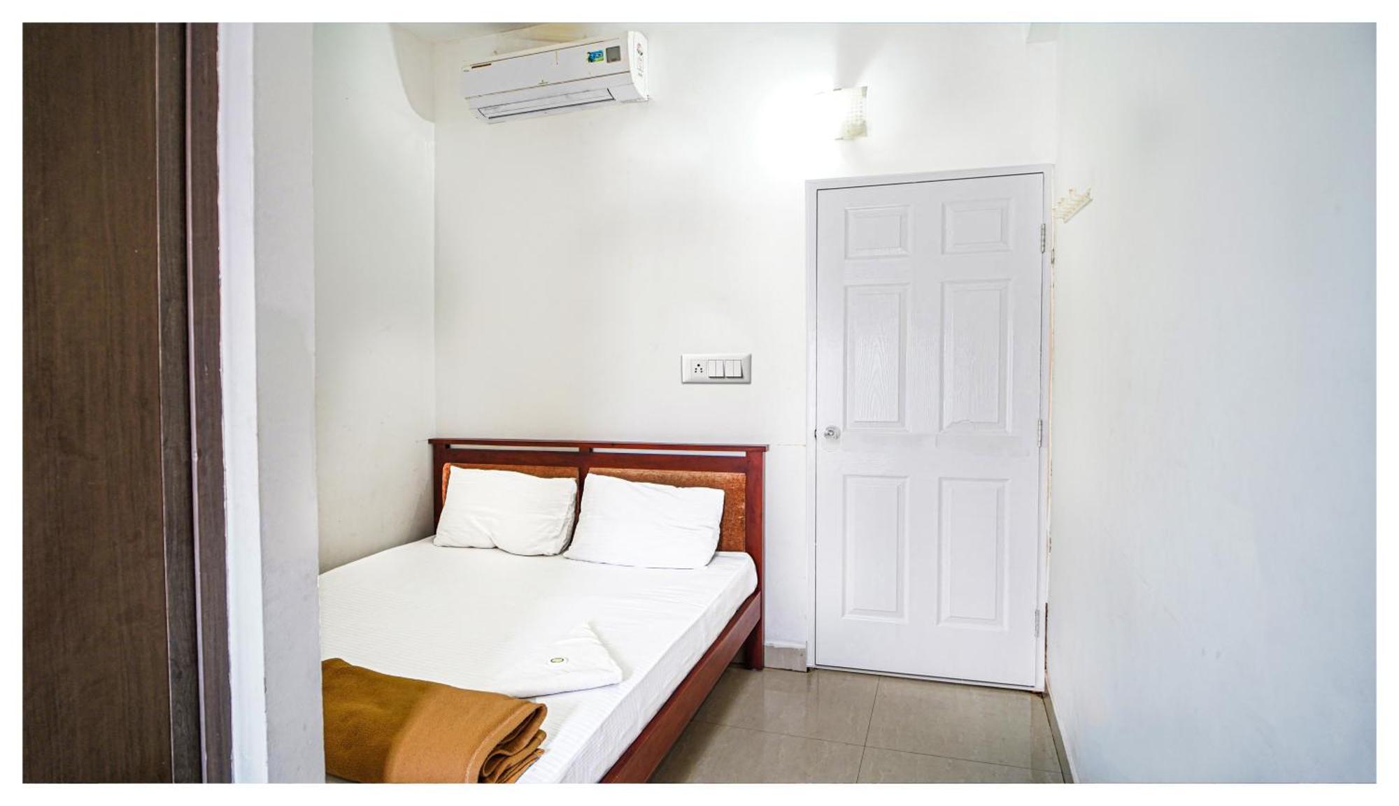 הוילה Kochi Kay Kay Residency מראה חיצוני תמונה